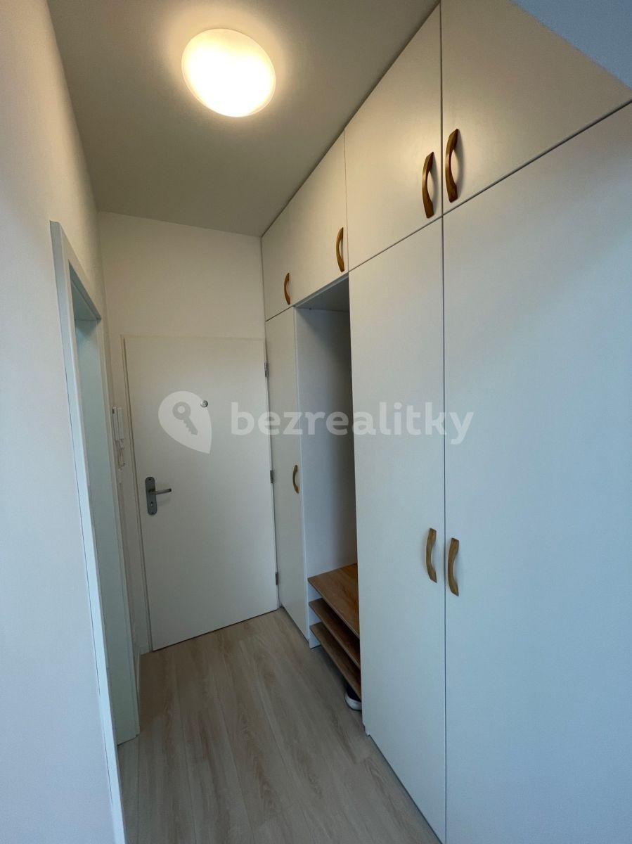 Prodej bytu 1+kk 23 m², Poděbradská, Praha, Praha