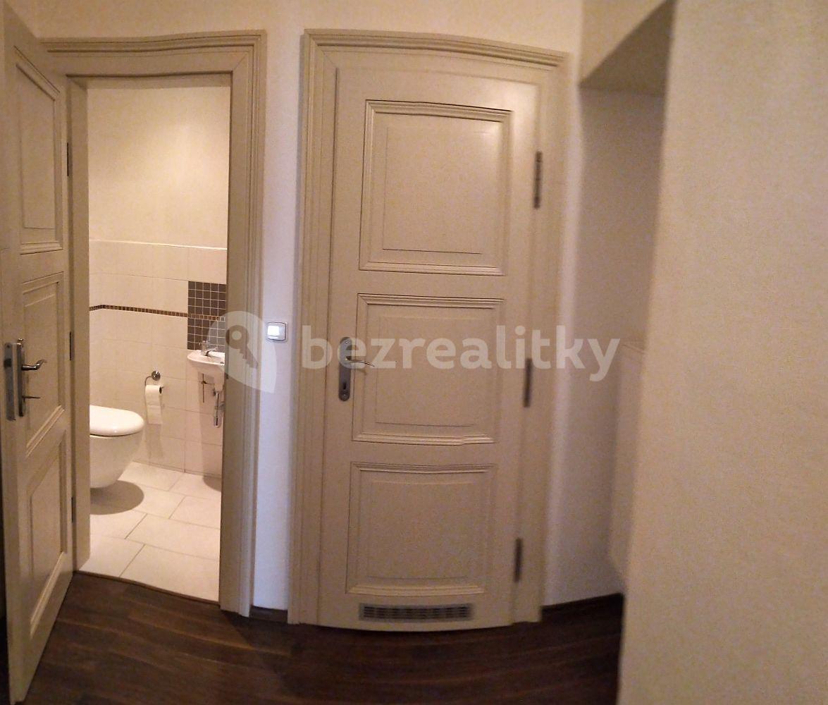 Pronájem bytu 2+kk 56 m², Kroftova, Praha, Praha