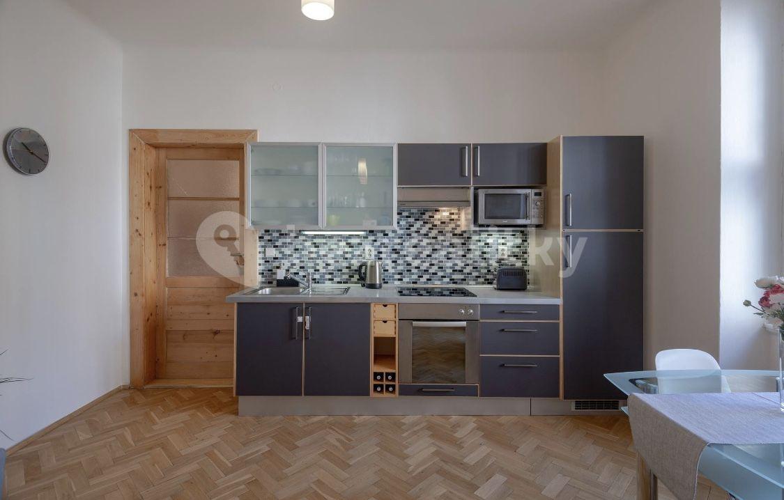 Pronájem bytu 2+kk 58 m², Jičínská, Praha, Praha