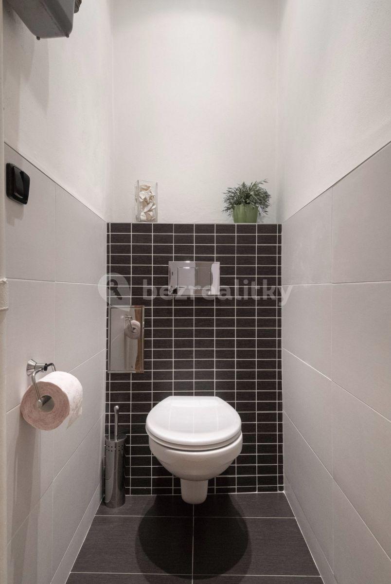 Pronájem bytu 2+kk 58 m², Jičínská, Praha, Praha