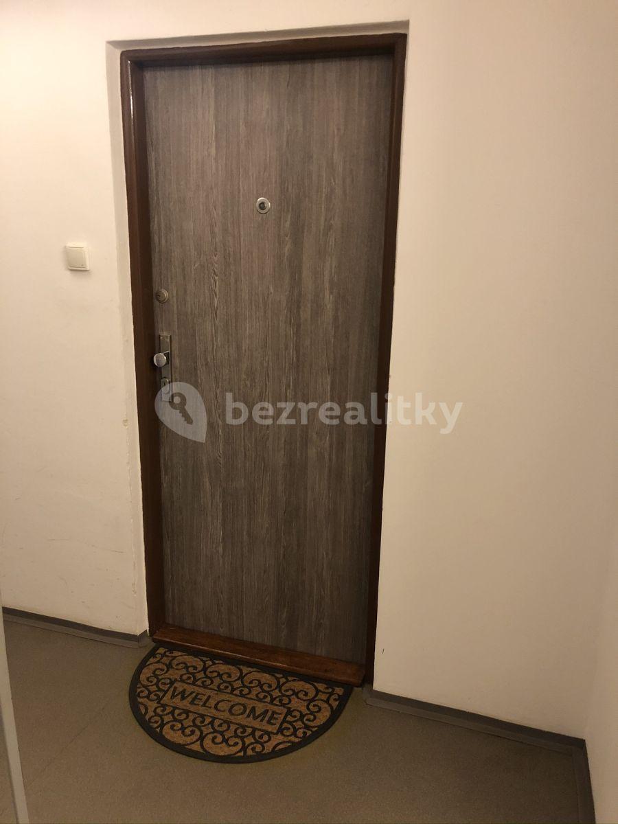 Pronájem bytu 2+kk 45 m², Kukelská, Praha, Praha