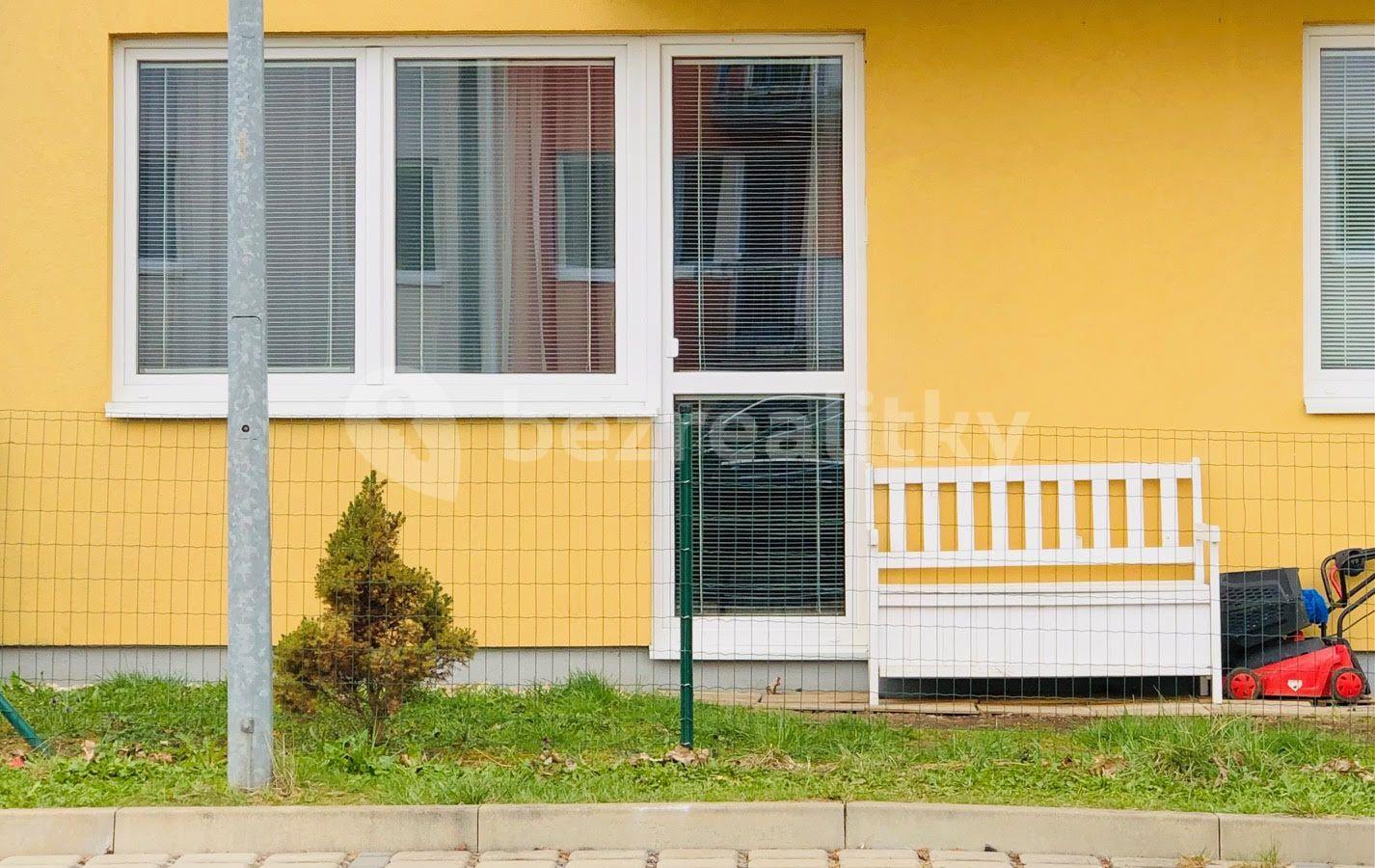 Pronájem bytu 2+kk 48 m², V Roháči I., Jesenice, Středočeský kraj