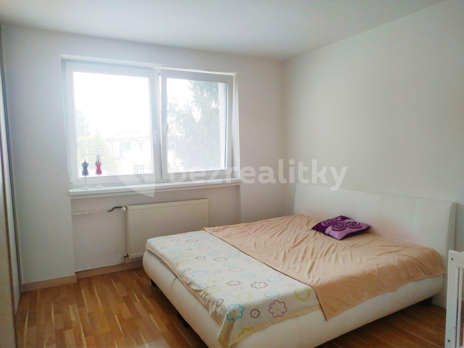 Pronájem bytu 2+1 62 m², Nové Mesto, Bratislavský kraj