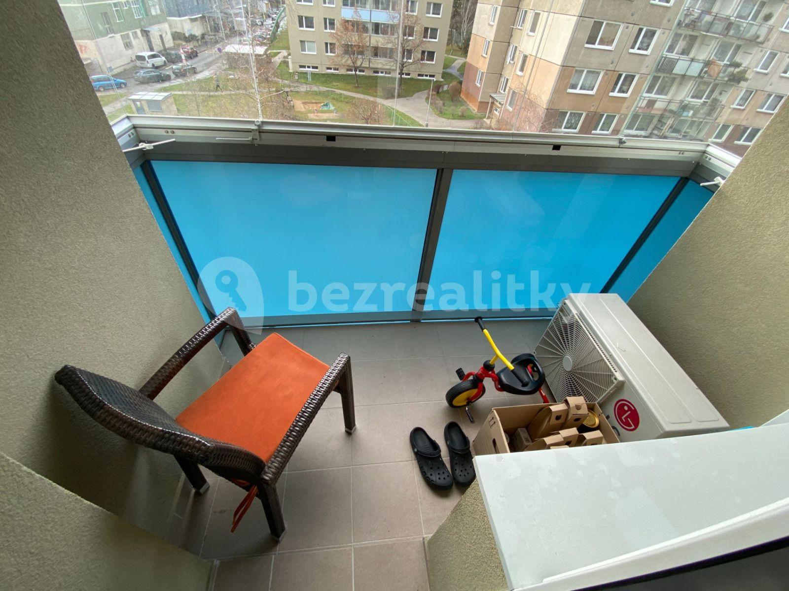 Pronájem bytu 3+1 71 m², Na Betonce, Praha, Praha