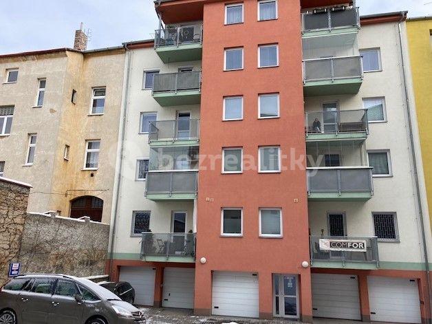 Pronájem bytu 1+kk 35 m², Slovanská, Plzeň, Plzeňský kraj