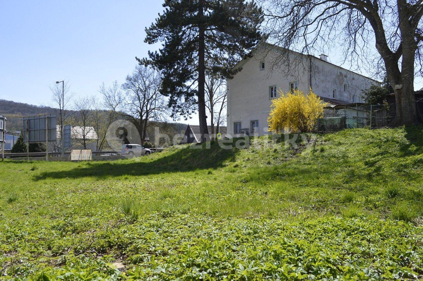 Prodej pozemku 877 m², Libouchec, Ústecký kraj