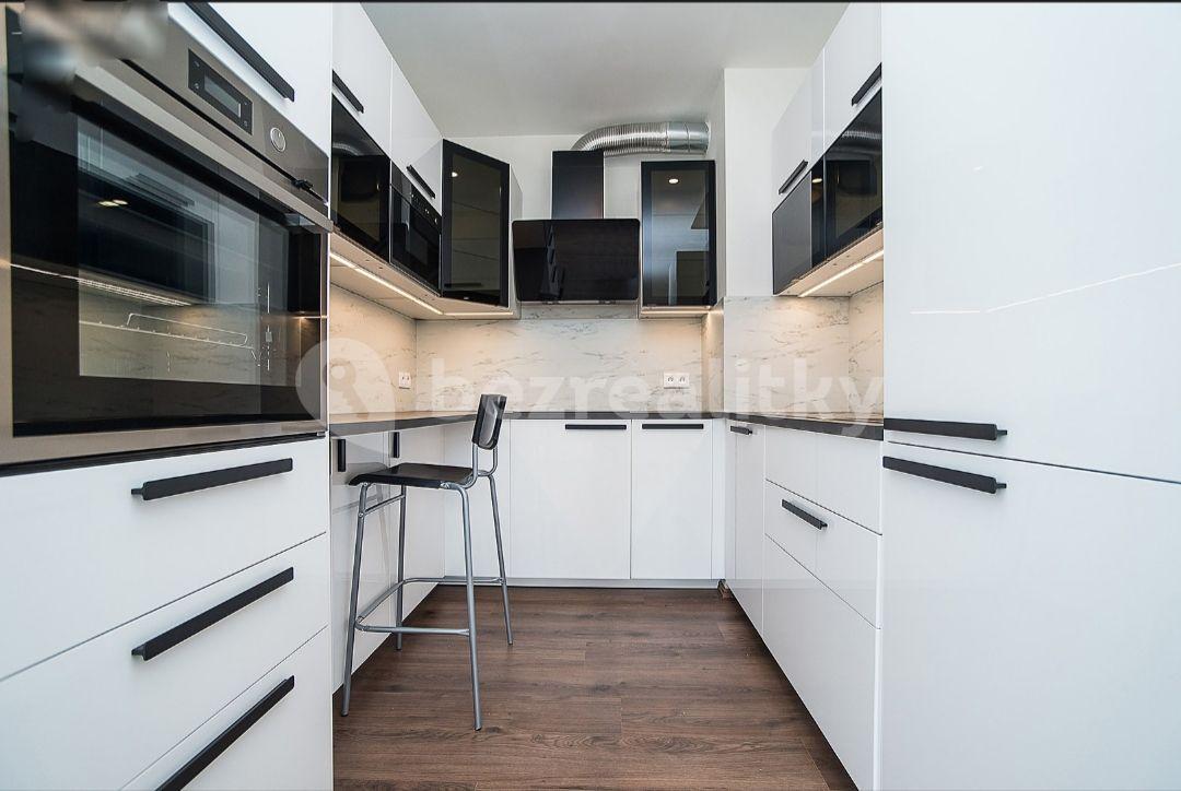 Pronájem bytu 4+kk 85 m², Sicherova, Praha, Praha