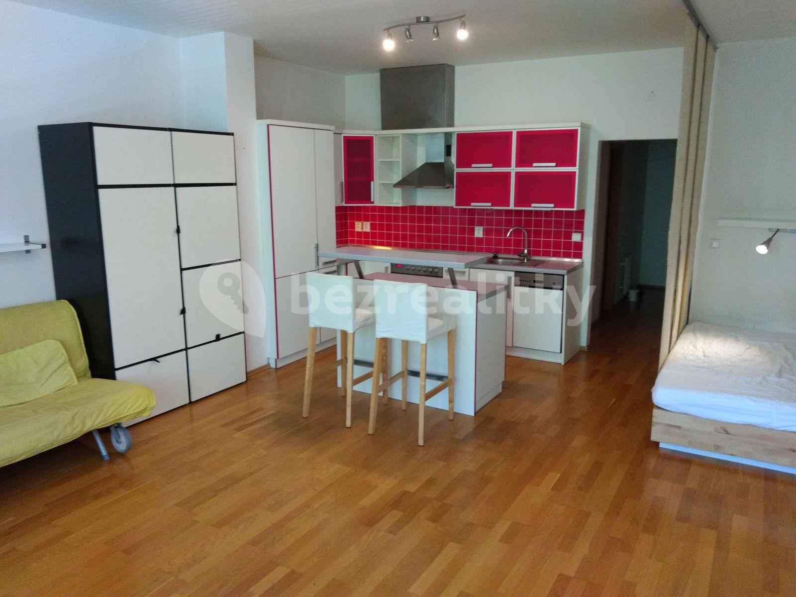 Pronájem bytu 1+kk 50 m², Jemnická, Praha, Praha