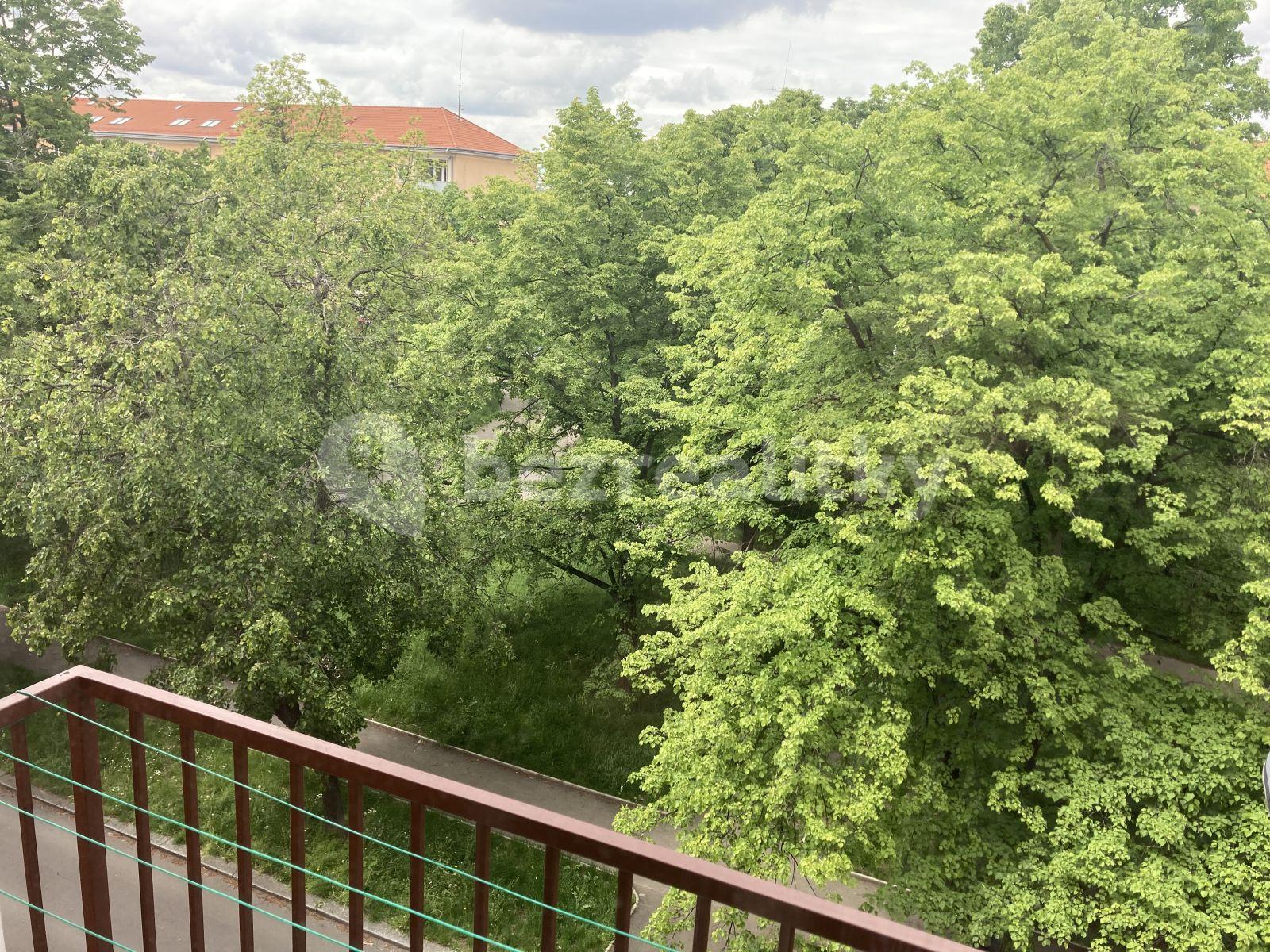 Pronájem bytu 1+kk 50 m², Jabloňová, Praha, Praha