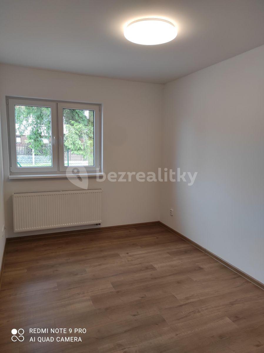 Pronájem domu 99 m², pozemek 430 m², Polní, Křenice, Středočeský kraj