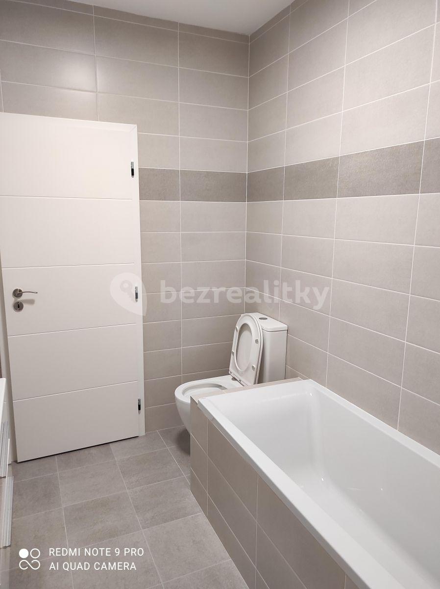 Pronájem domu 99 m², pozemek 430 m², Polní, Křenice, Středočeský kraj