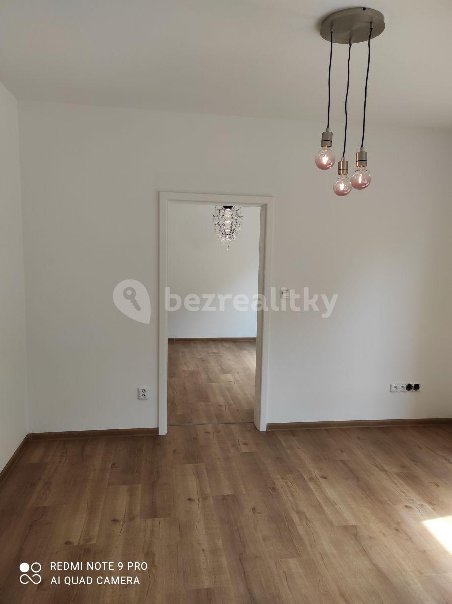 Pronájem domu 99 m², pozemek 430 m², Polní, Křenice, Středočeský kraj