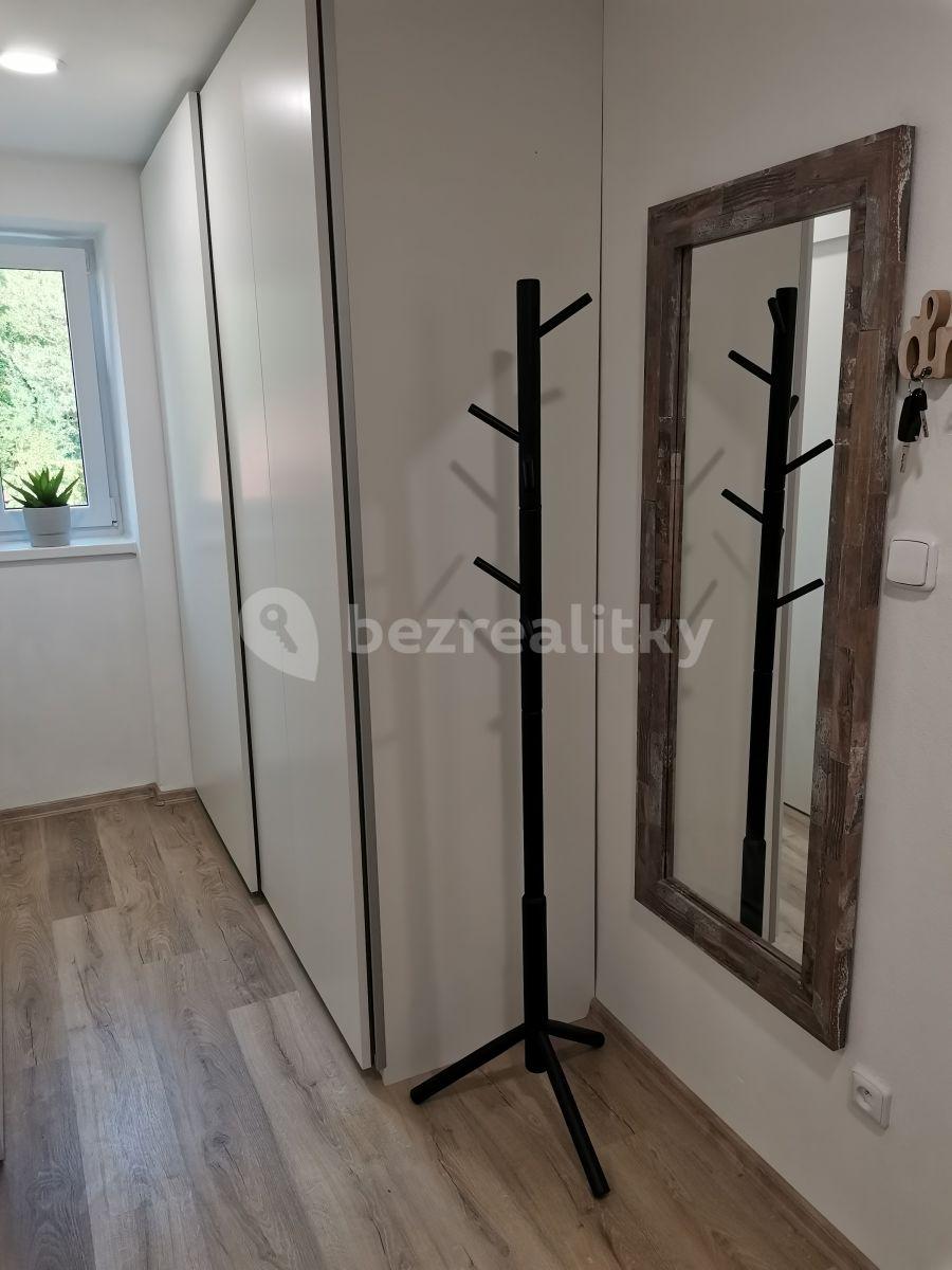 Pronájem bytu 1+1 46 m², Prokopa Holého, Uherské Hradiště, Zlínský kraj