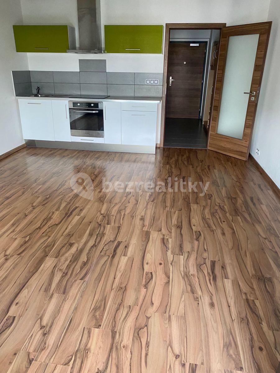 Pronájem bytu 1+kk 32 m², Sousedíkova, Praha, Praha