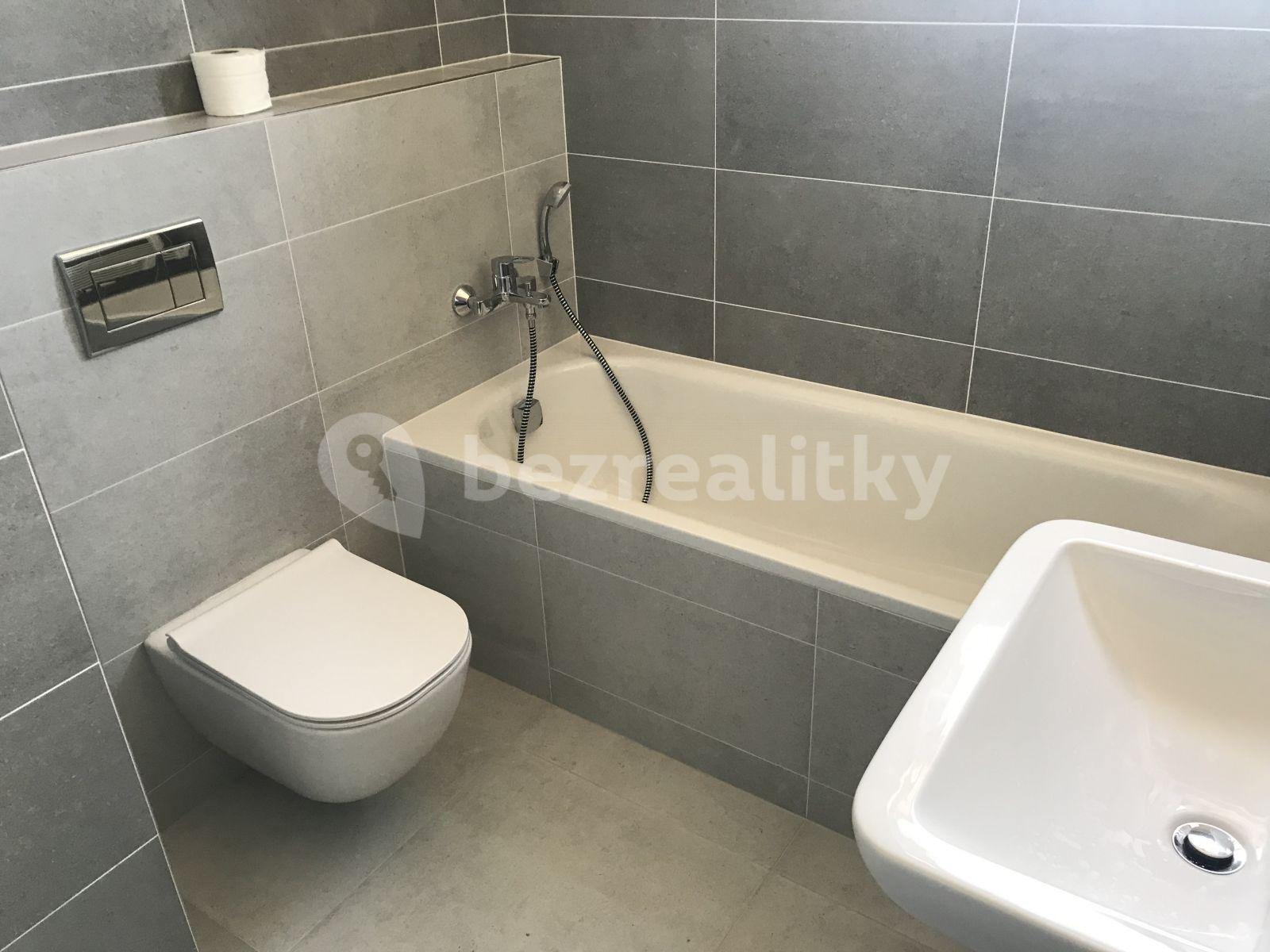 Pronájem bytu 1+kk 33 m², Šífařská, Praha, Praha