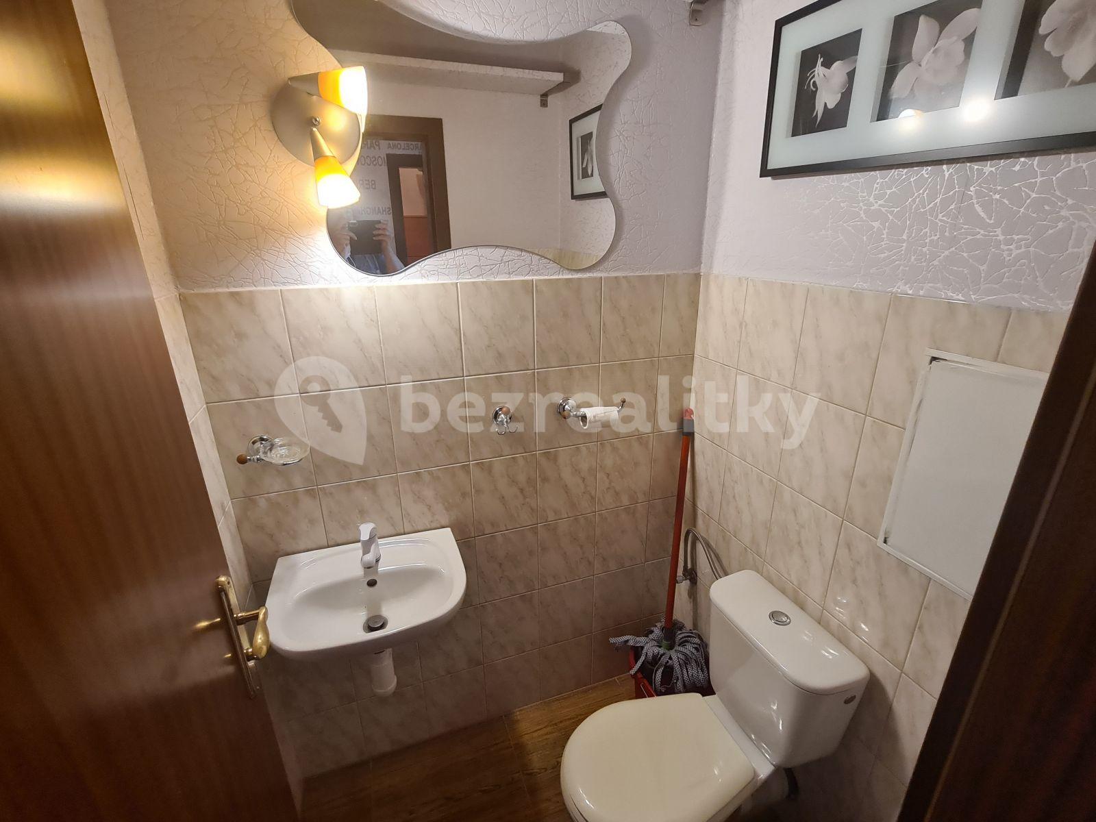 Pronájem bytu 2+kk 71 m², Lužná, Praha, Praha