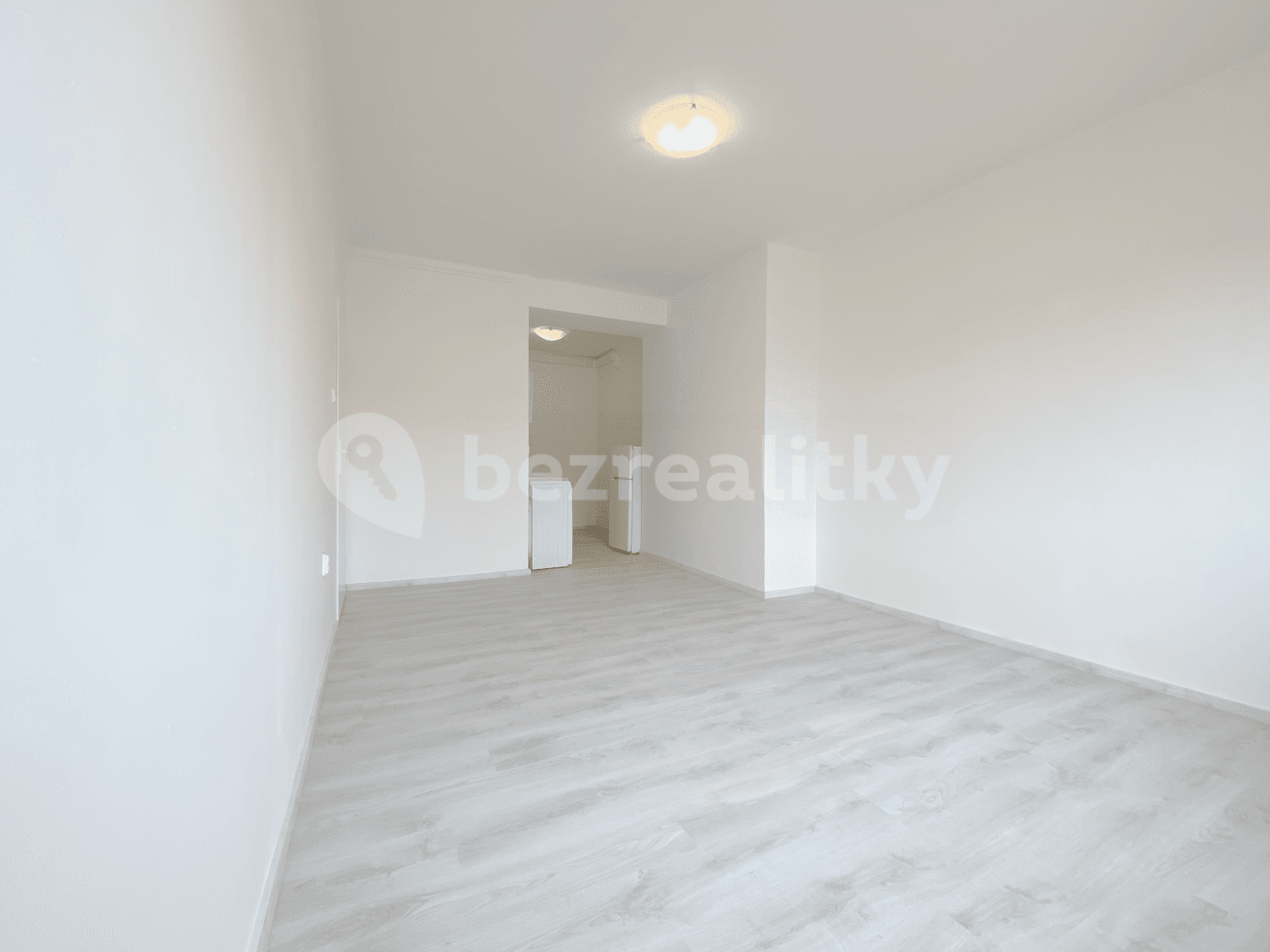 Pronájem bytu 2+1 55 m², Praha, Praha