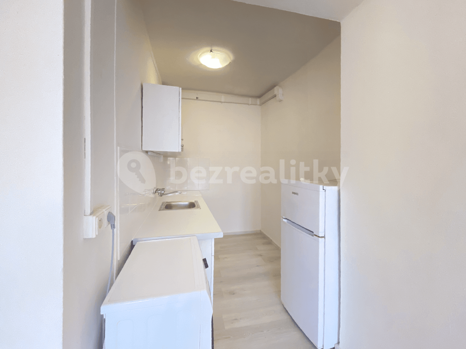 Pronájem bytu 2+1 55 m², Praha, Praha