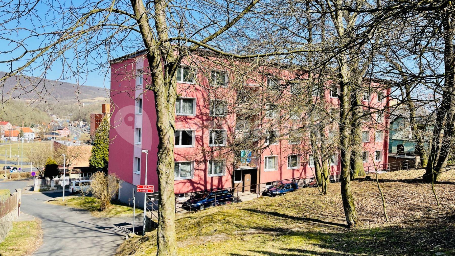 Prodej bytu 4+1 84 m², V Podhájí, Ústí nad Labem, Ústecký kraj