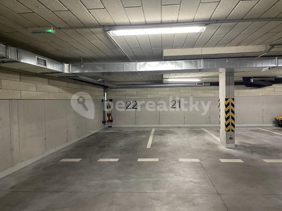 Pronájem bytu 2+1 48 m², Strážna, Nové Mesto, Bratislavský kraj