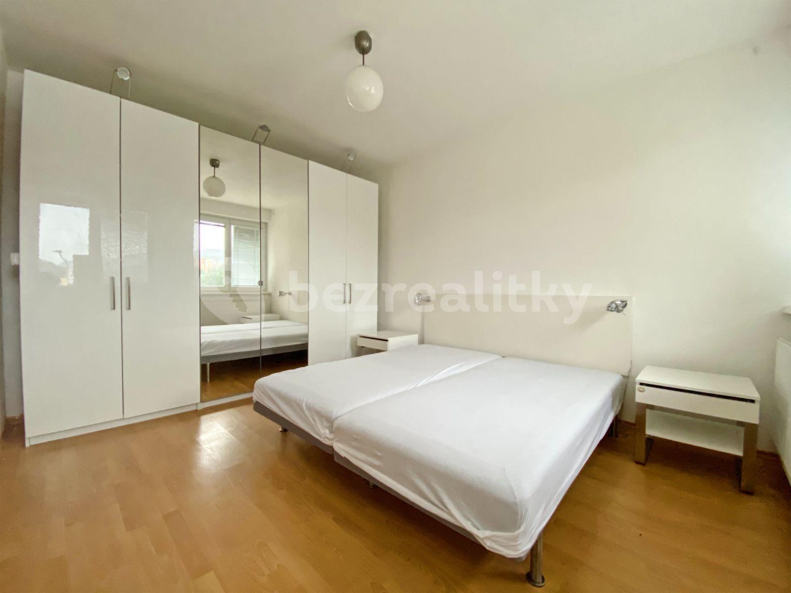 Pronájem bytu 2+1 57 m², Nemocničná, Dolný Kubín, Žilinský kraj