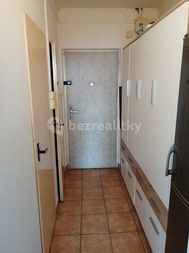 Pronájem bytu 1+kk 24 m², Počernická, Praha, Praha