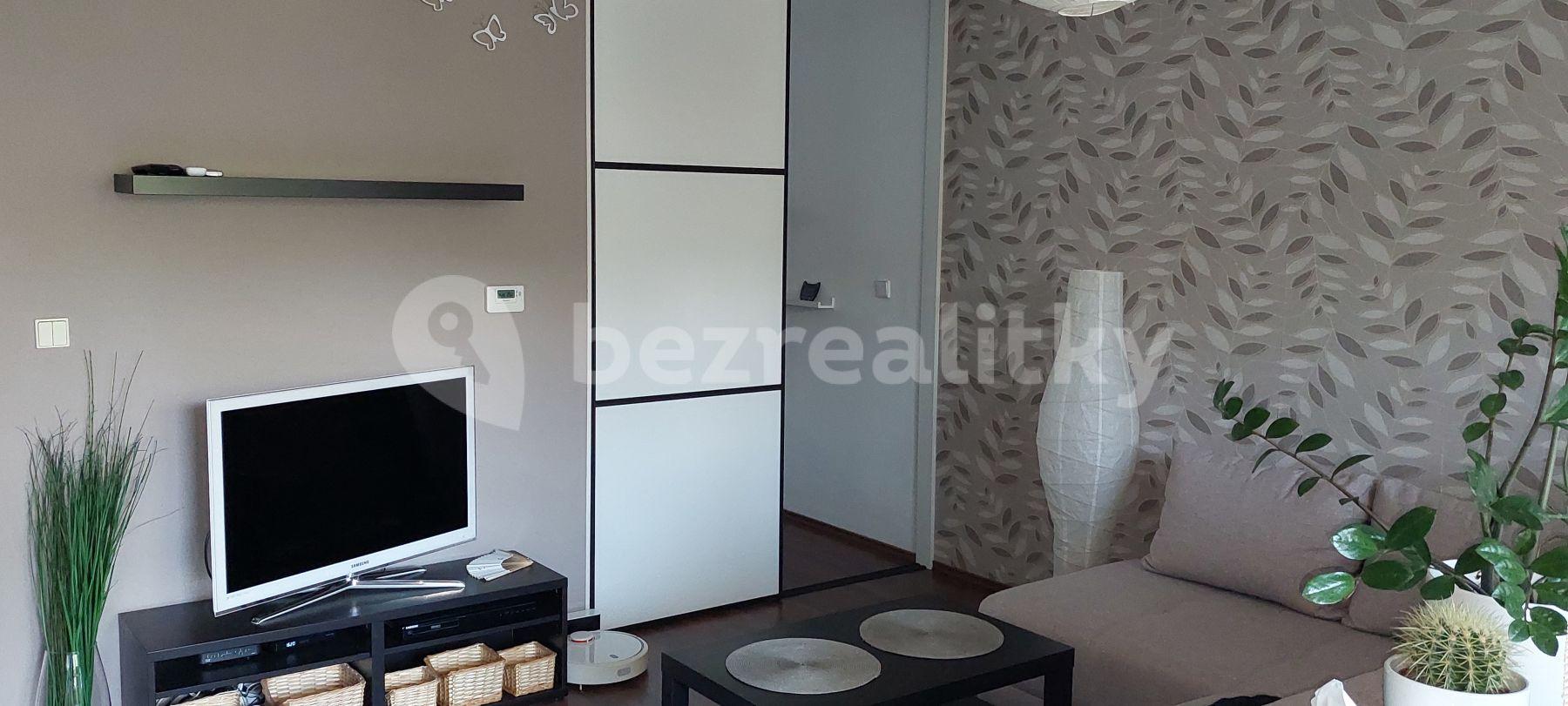 Pronájem bytu 1+1 45 m², Haanova, Petržalka, Bratislavský kraj