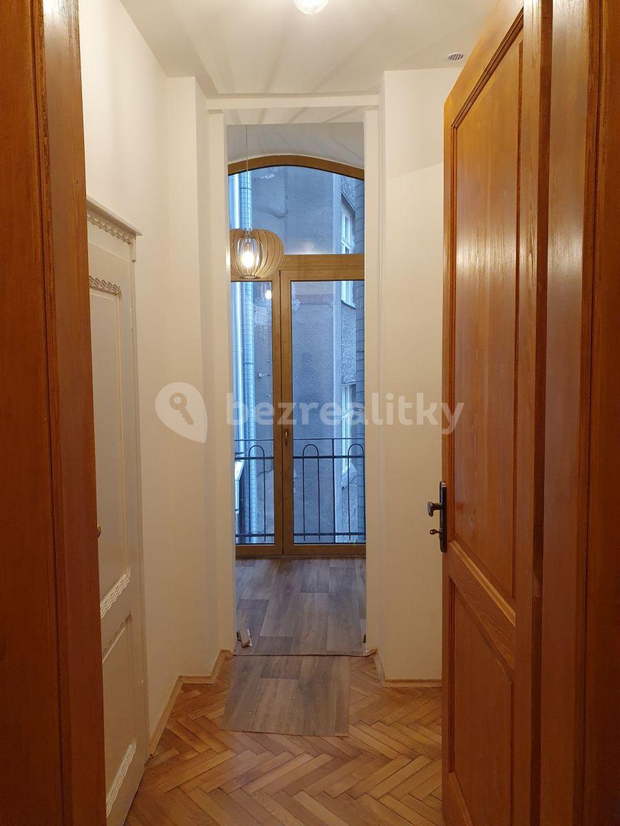 Pronájem bytu 1+1 32 m², Ostrovského, Praha, Praha