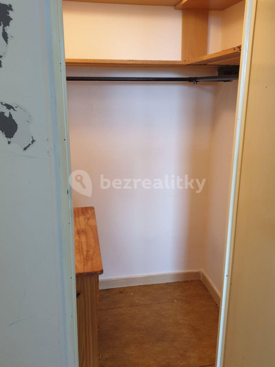 Pronájem bytu 2+1 55 m², U kovárny, Olomouc, Olomoucký kraj