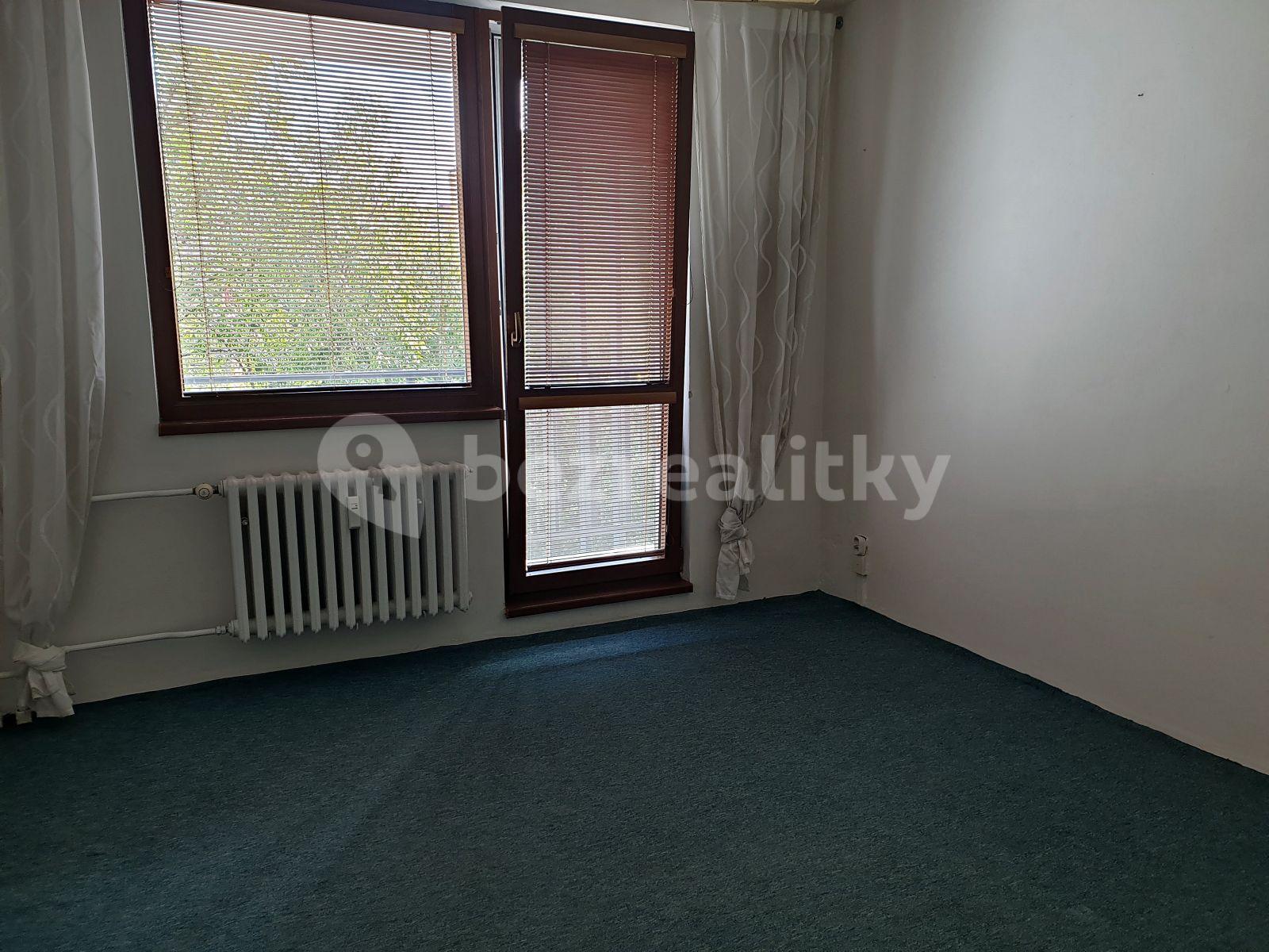 Pronájem bytu 2+1 55 m², U kovárny, Olomouc, Olomoucký kraj