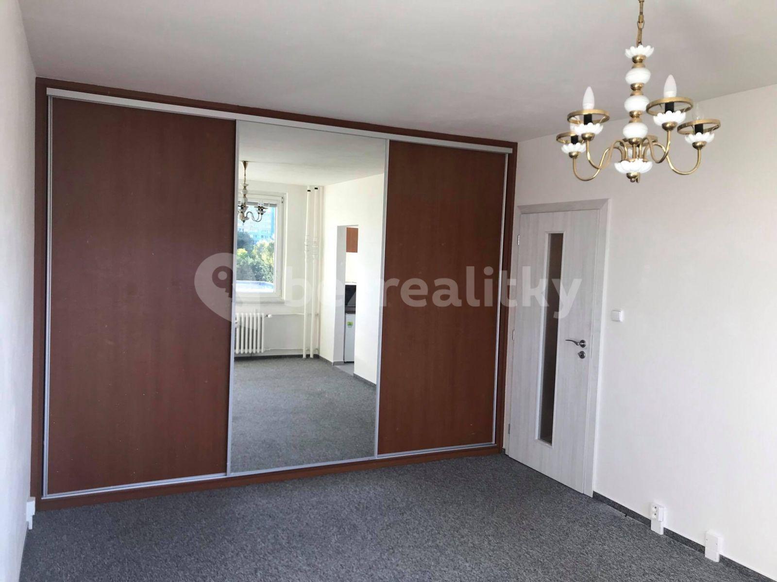 Pronájem bytu 1+kk 34 m², Bachova, Praha, Praha