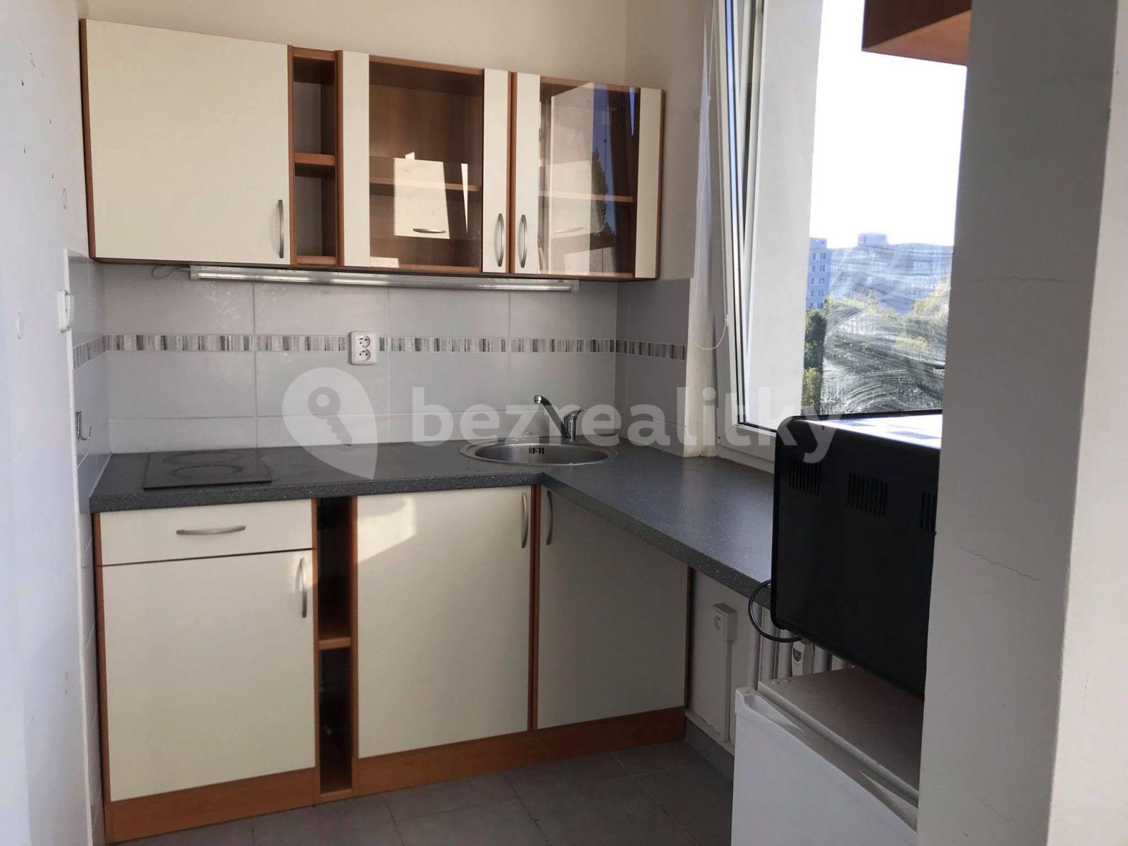 Pronájem bytu 1+kk 34 m², Bachova, Praha, Praha