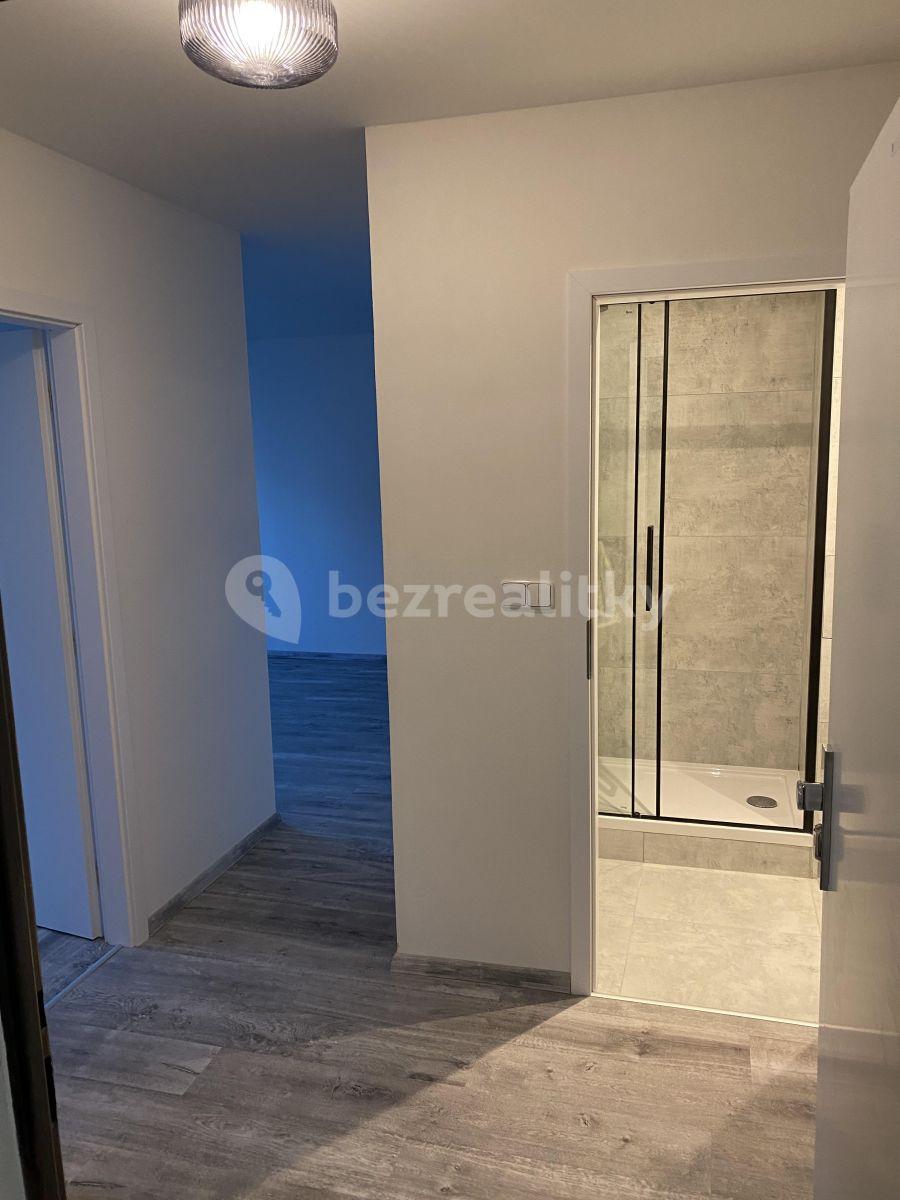 Pronájem bytu 2+kk 41 m², V Zápolí, Praha, Praha