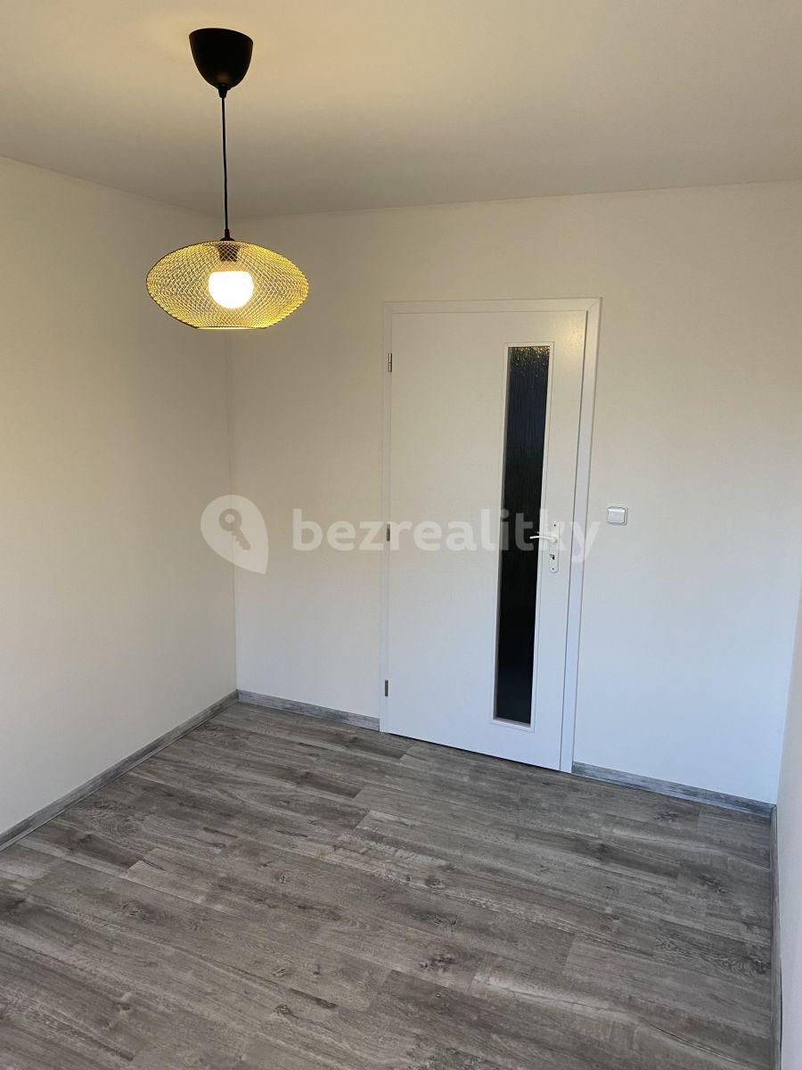 Pronájem bytu 2+kk 41 m², V Zápolí, Praha, Praha