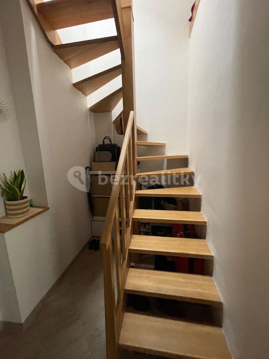 Pronájem bytu 1+1 64 m², Štítného, Praha, Praha