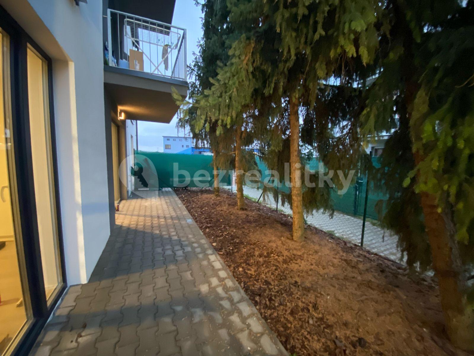 Pronájem bytu 2+kk 42 m², Jihlavská, Troubsko, Jihomoravský kraj