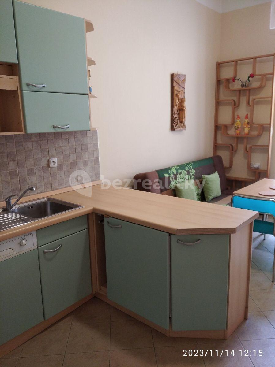 Pronájem bytu 2+kk 51 m², Chodská, Praha, Praha