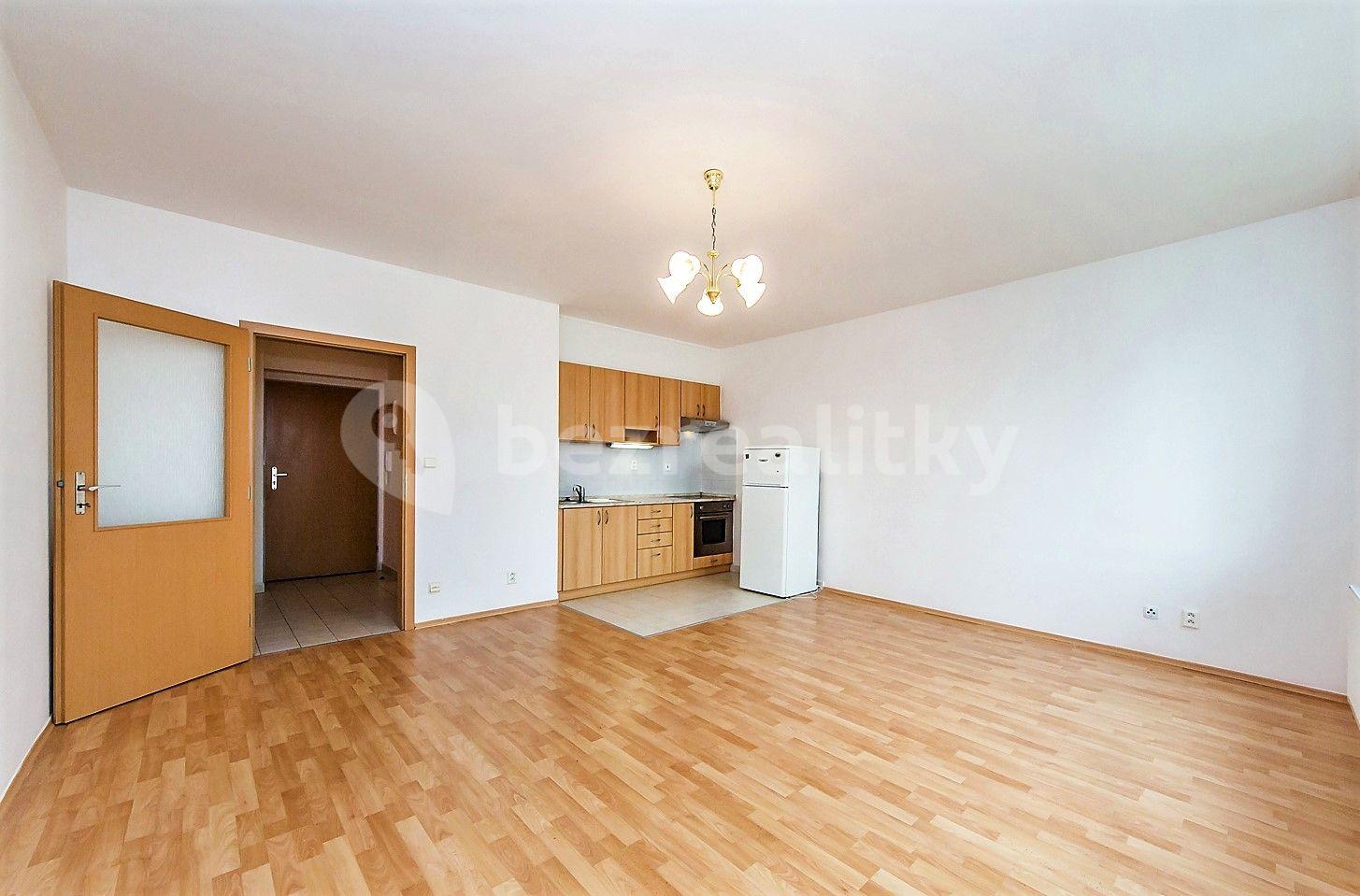 Pronájem bytu 1+1 42 m², Evy Olmerové, Praha, Praha