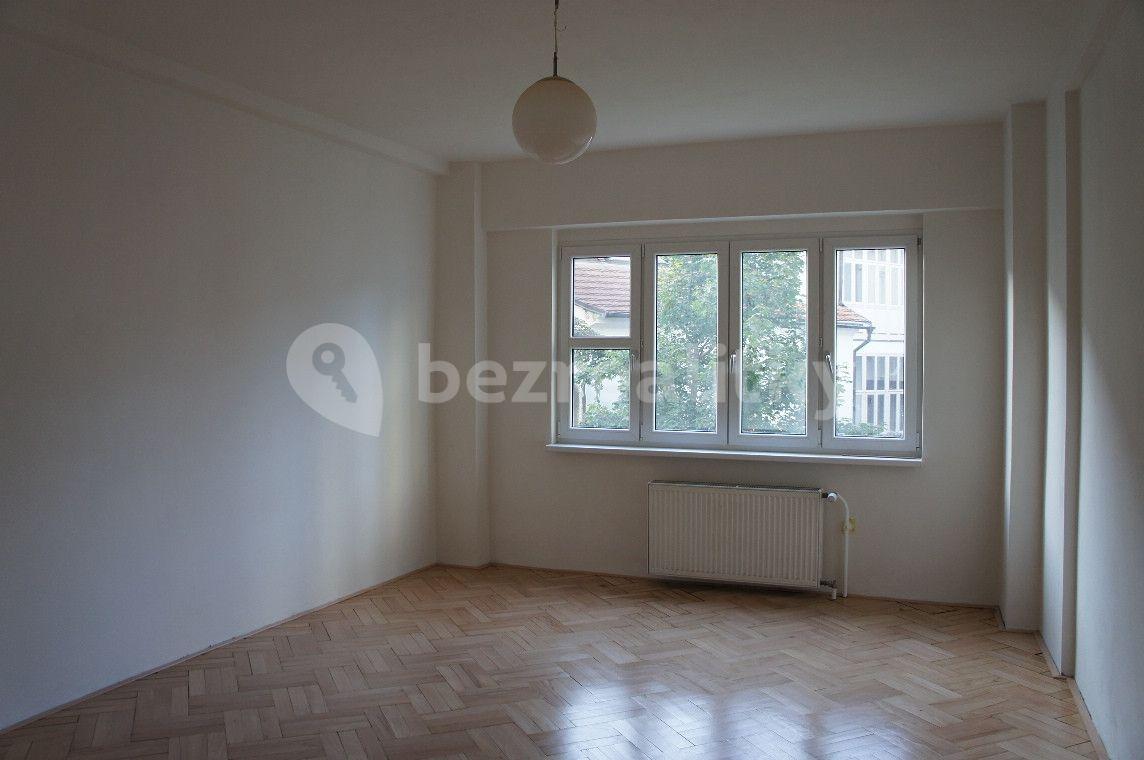 Pronájem bytu 1+kk 30 m², Na Kopečku, Praha, Praha