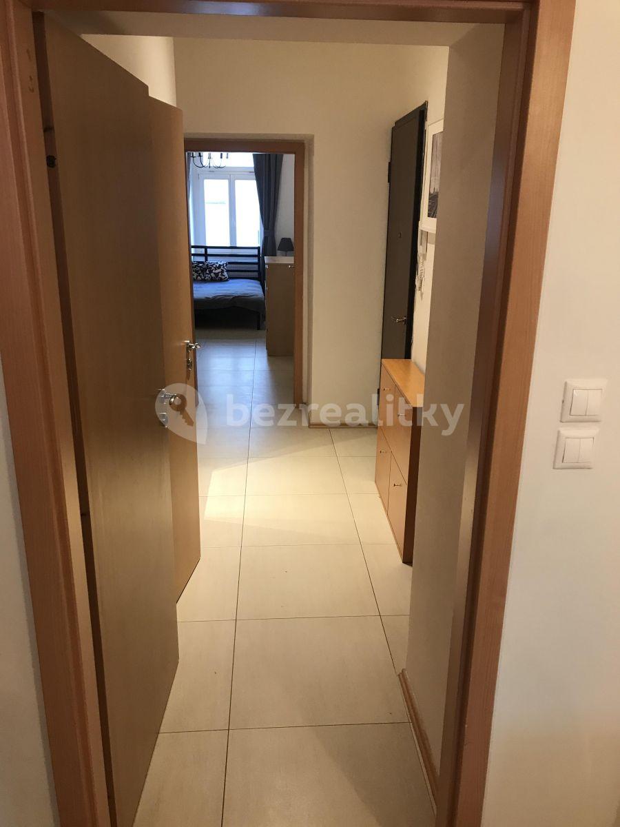 Pronájem bytu 3+kk 65 m², Táboritská, Praha, Praha