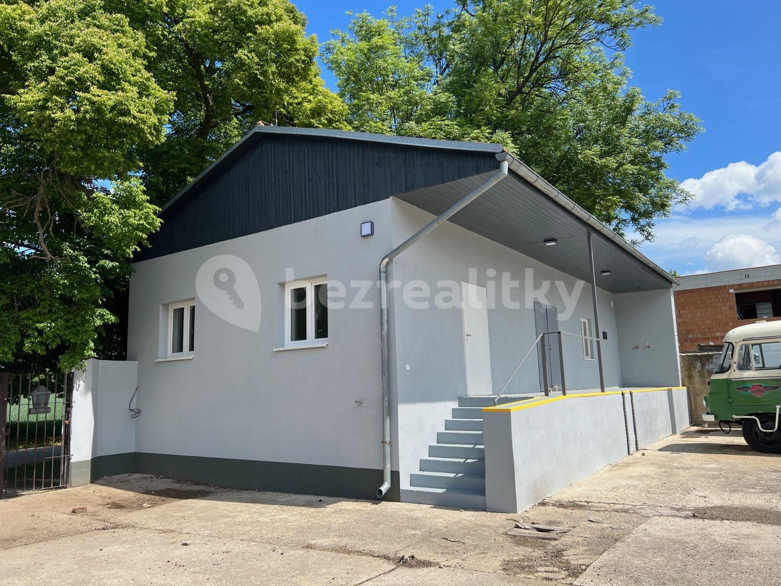 Pronájem nebytového prostoru 1.500 m², Růžová, Rudná, Středočeský kraj