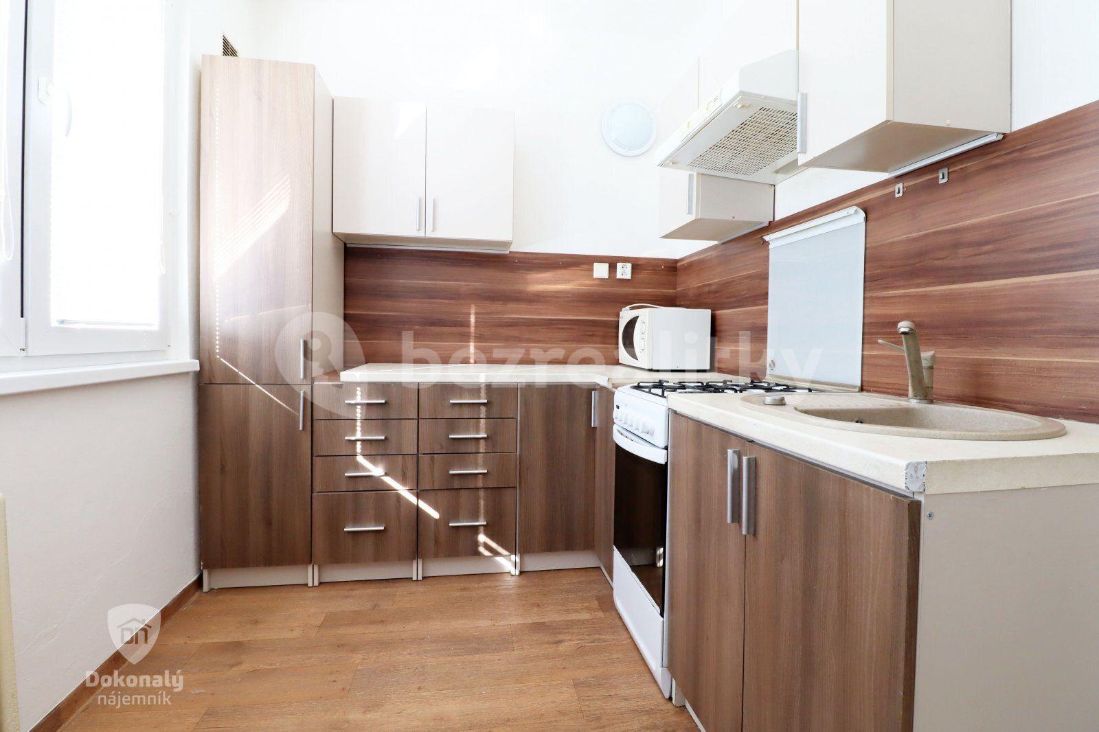 Pronájem bytu 2+1 54 m², Vitry, Kladno, Středočeský kraj