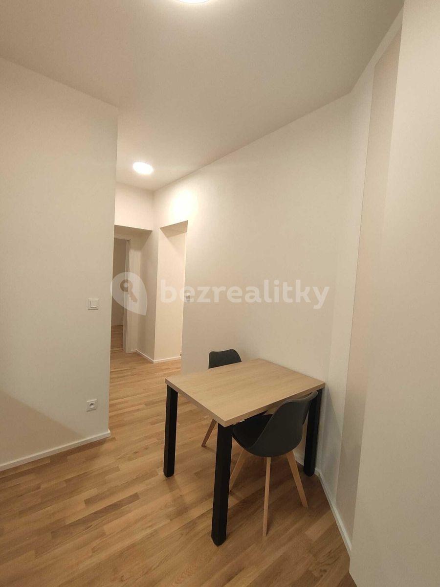 Pronájem bytu 1+1 41 m², Tusarova, Praha, Praha