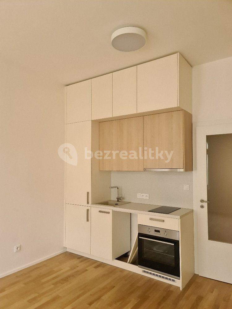 Pronájem bytu 1+kk 30 m², Tusarova, Praha, Praha