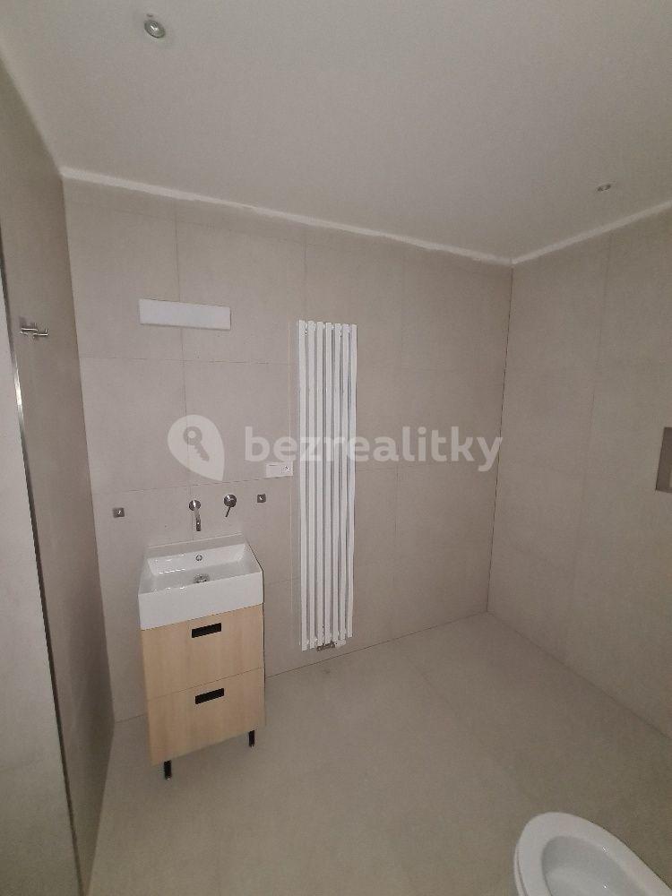 Pronájem bytu 1+kk 30 m², Tusarova, Praha, Praha