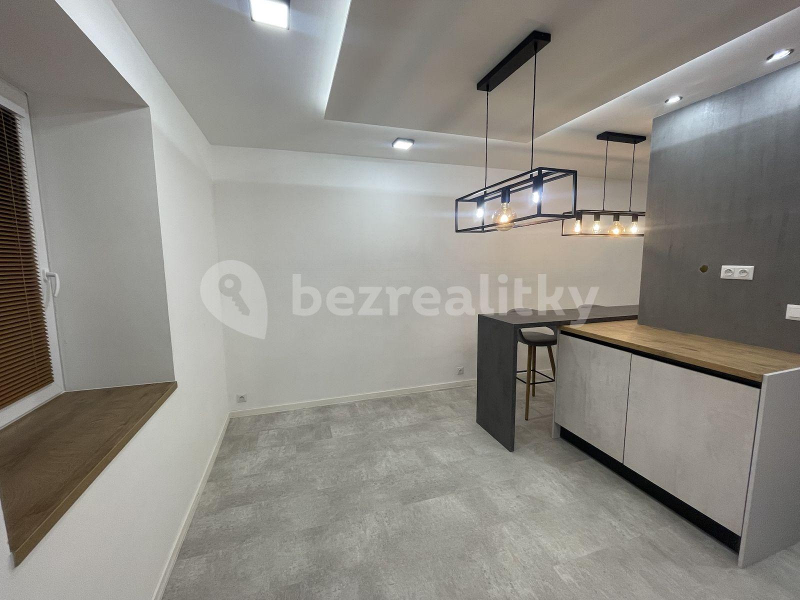 Pronájem bytu 2+kk 48 m², Zlínská, Liberec, Liberecký kraj