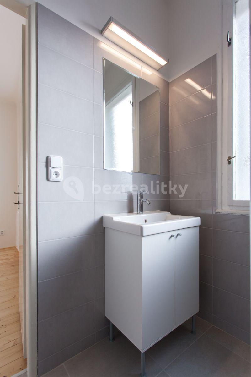 Pronájem bytu 2+kk 45 m², Na Vrstvách, Praha, Praha