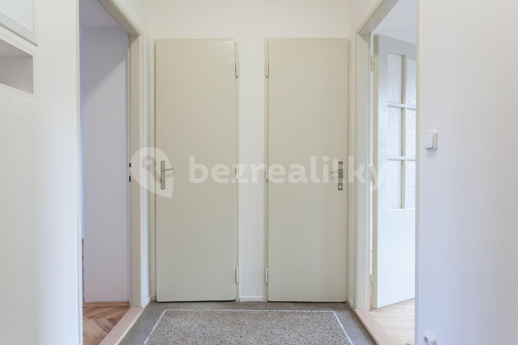 Pronájem bytu 2+kk 45 m², Na Vrstvách, Praha, Praha