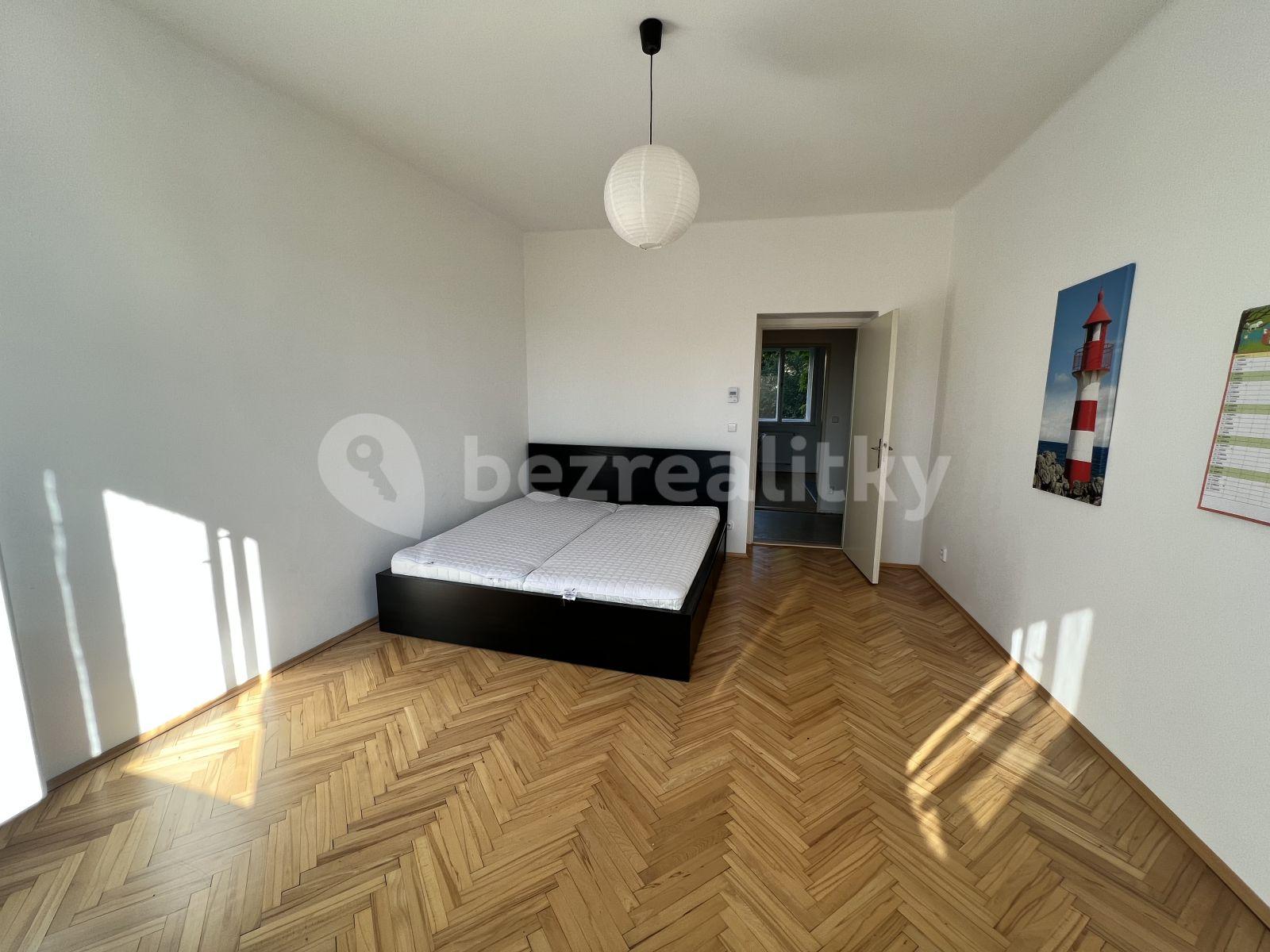 Pronájem bytu 2+kk 45 m², Na Vrstvách, Praha, Praha