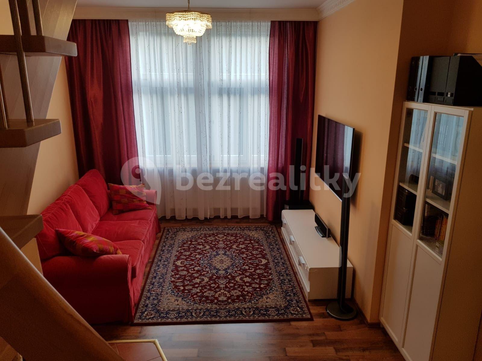 Prodej bytu 3+1 85 m², Moravská, Karlovy Vary, Karlovarský kraj